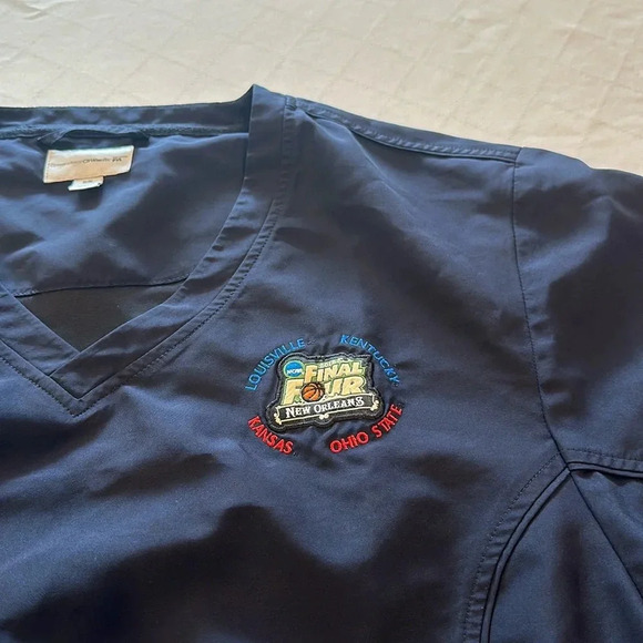 Cutter & Buck men’s CB windtech v‎ neck pullover jacket 2013 final four EUC - Picture 2 of 4